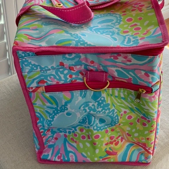 Lilly Pulitzer Insulated Cooler - Picture 4 of 9